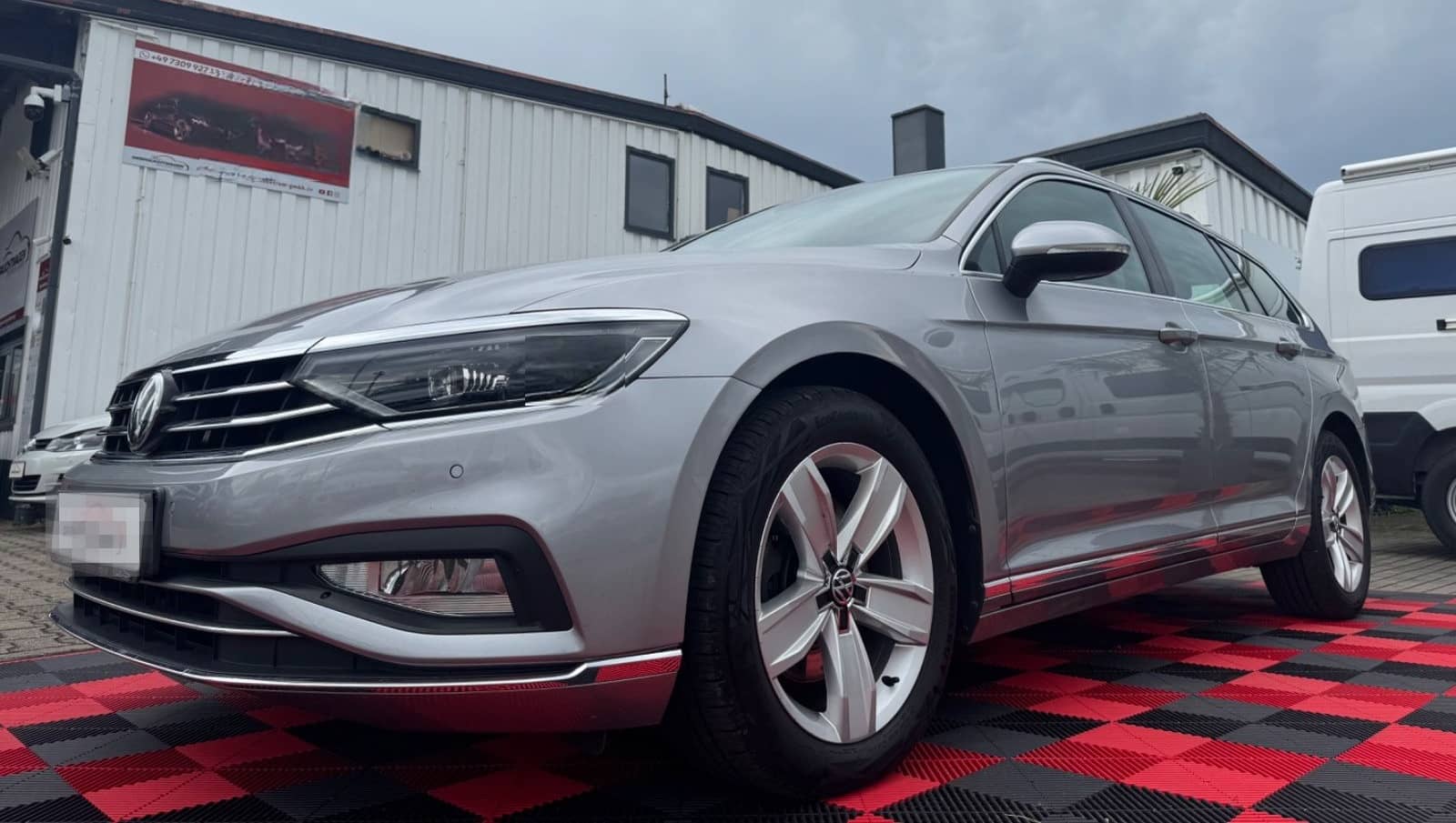 Volkswagen Passat 2,0 TDI Variant Elegance*IQ.Light*Kamera* foto 1