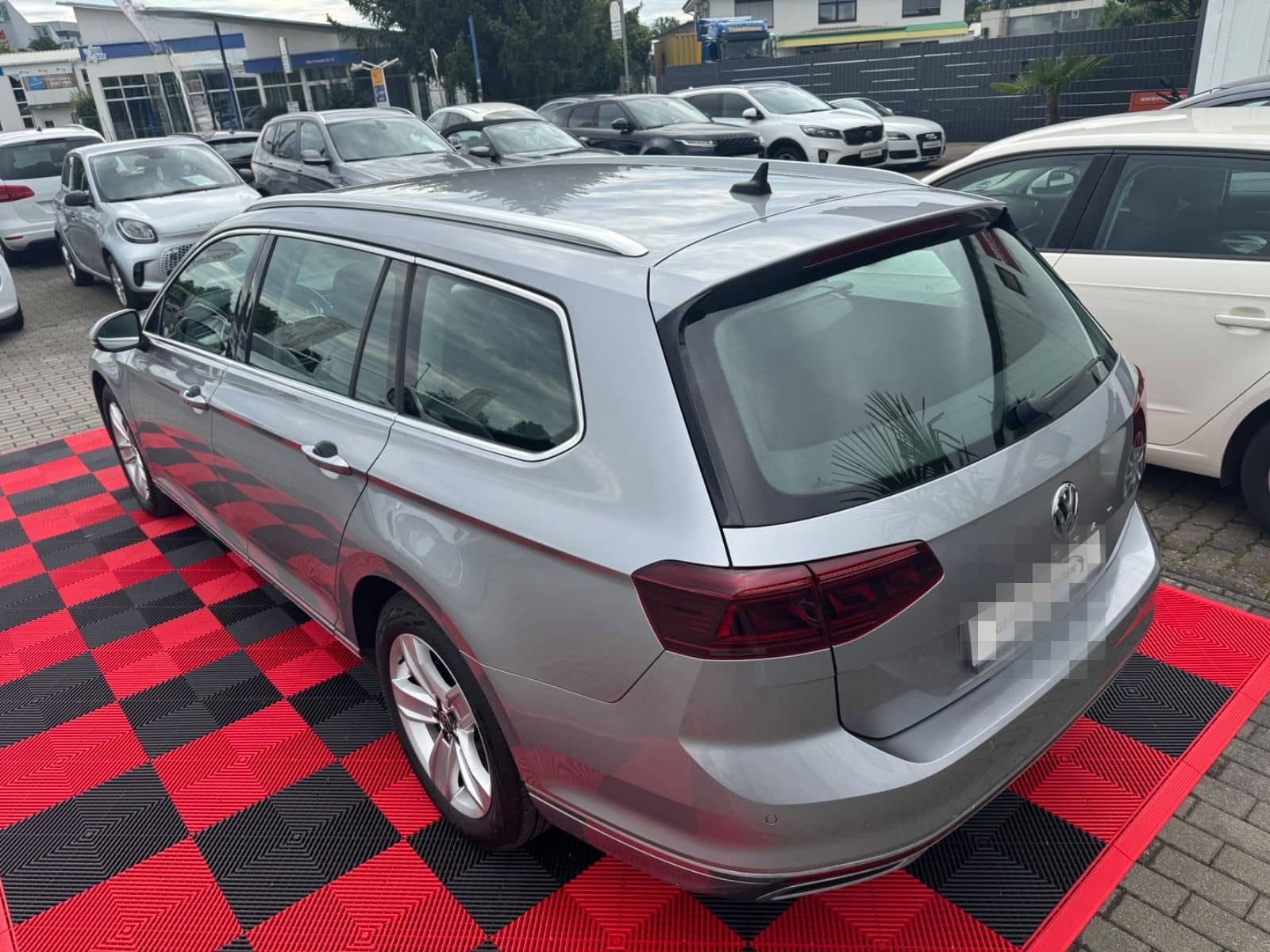 Volkswagen Passat 2,0 TDI Variant Elegance*IQ.Light*Kamera* foto 13