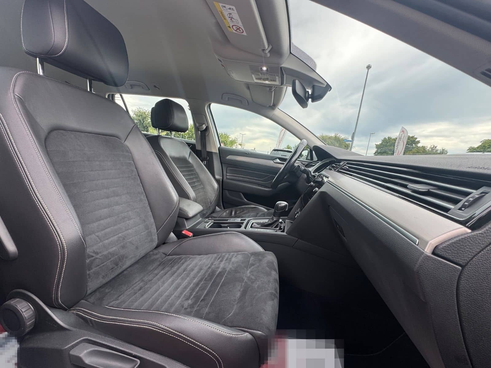 Volkswagen Passat 2,0 TDI Variant Elegance*IQ.Light*Kamera* foto 25