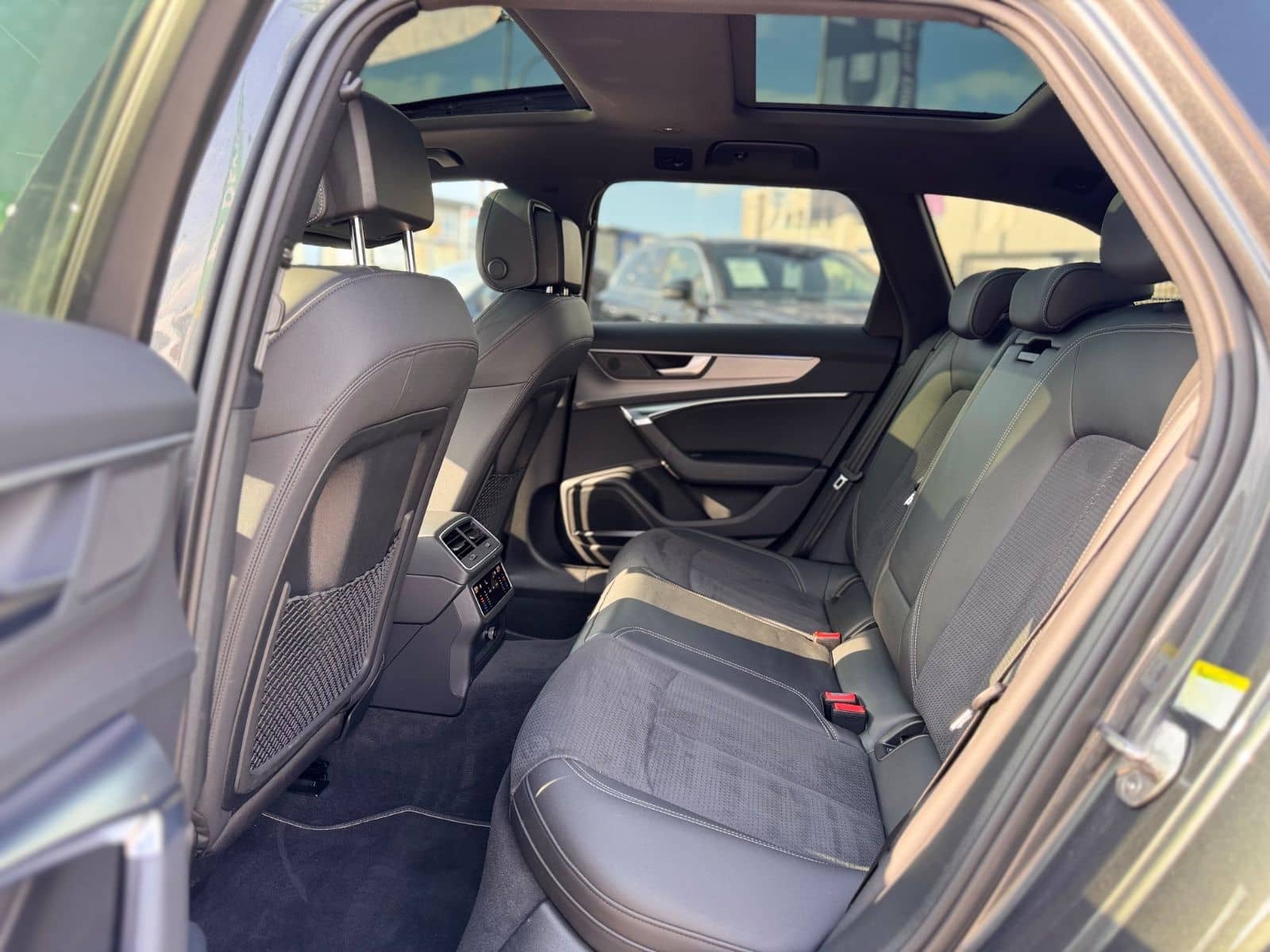 Audi A6 Avant 45 TDI quattro S line sport foto 17