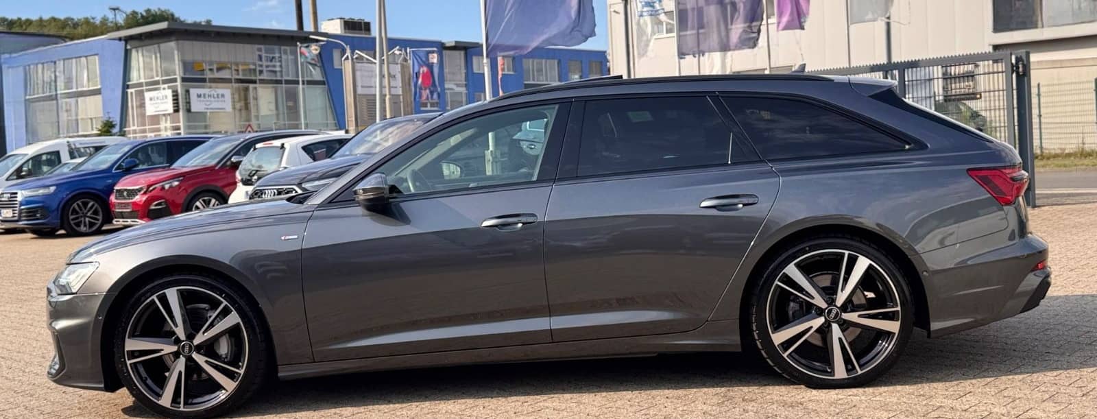 Audi A6 Avant 45 TDI quattro S line sport foto 8