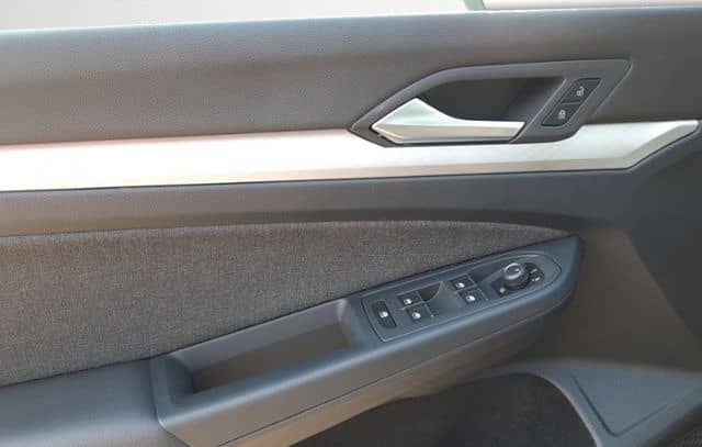 Volkswagen Golf VIII 2.0 TDI Life LED/Navi/ACC/App foto 11