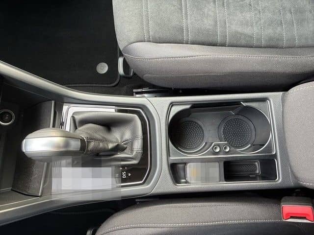 Volkswagen Touran  2.0 TDI DSG R-Line 7-sitze Kamera+Navi foto 14