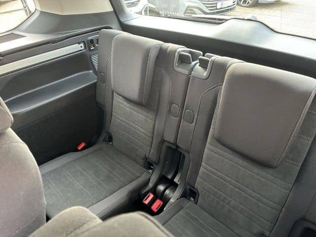 Volkswagen Touran  2.0 TDI DSG R-Line 7-sitze Kamera+Navi foto 15