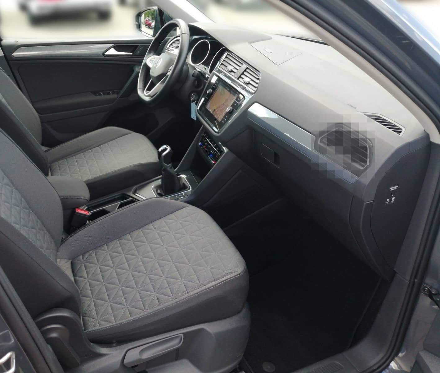 Volkswagen Tiguan Life 1.5 TSI LED ACC AHK Navi Standhz foto 15