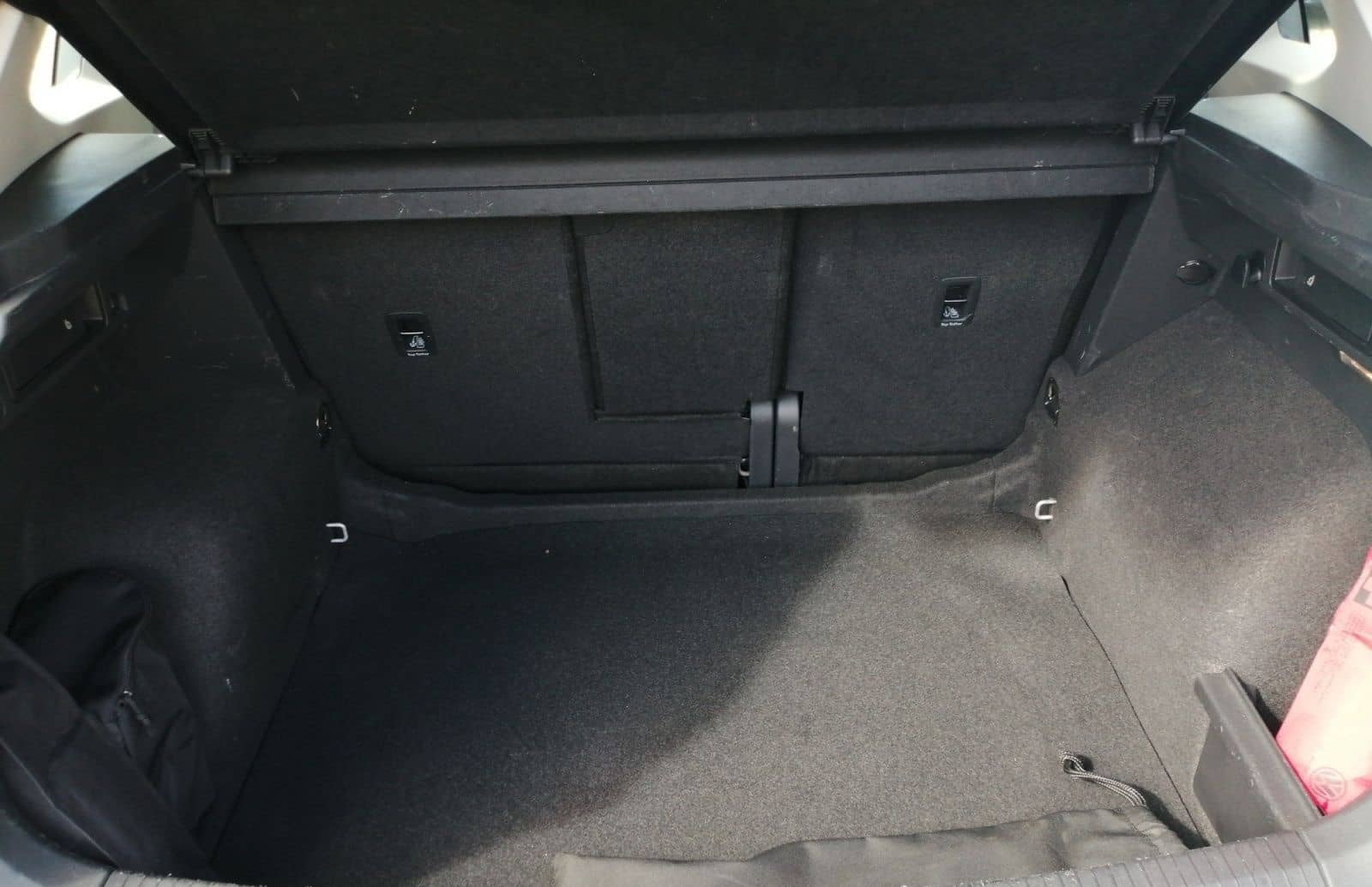 Volkswagen Tiguan Life 1.5 TSI LED ACC AHK Navi Standhz foto 17