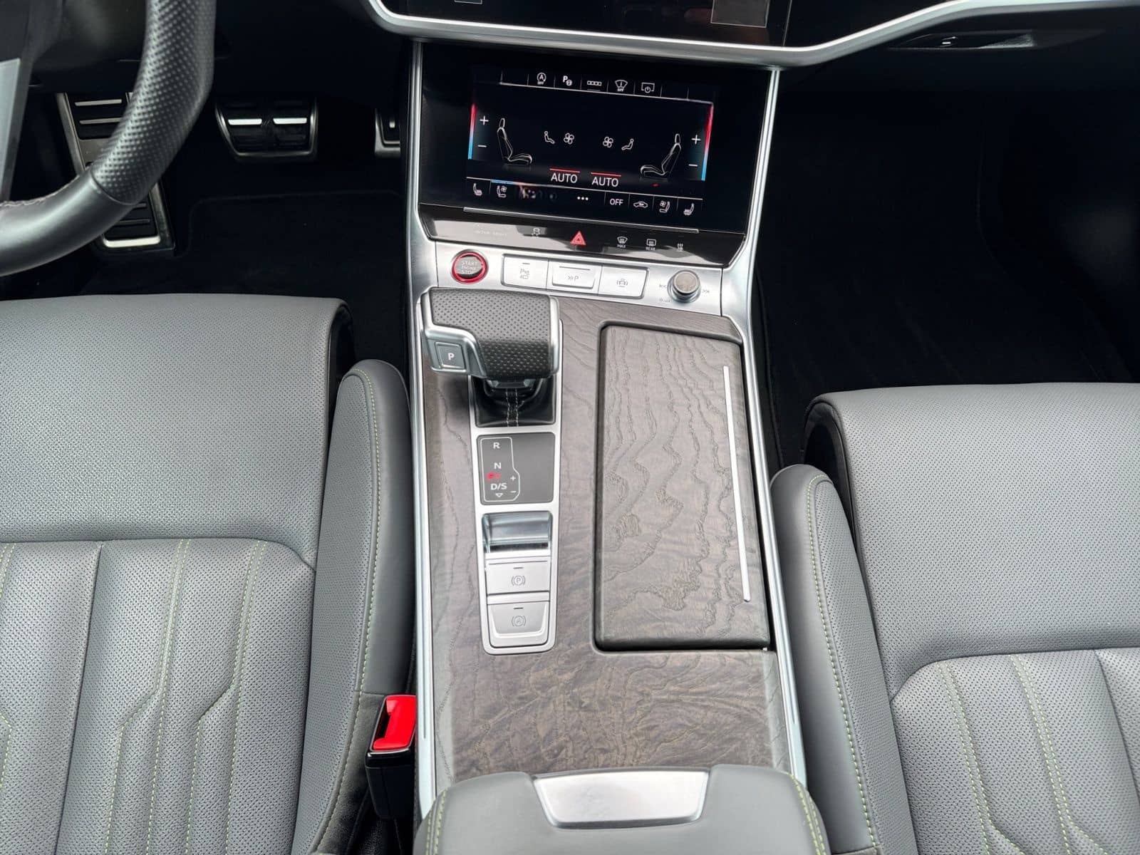 Audi RS6 Avant quattro 305VMax RS-AGA STDHZ HUD foto 13