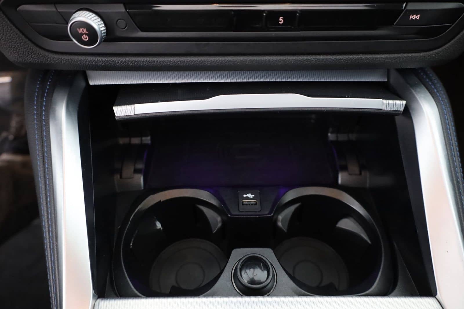 BMW 420i Coupe M-Sport Aut. LED Navi 360° Pano foto 13