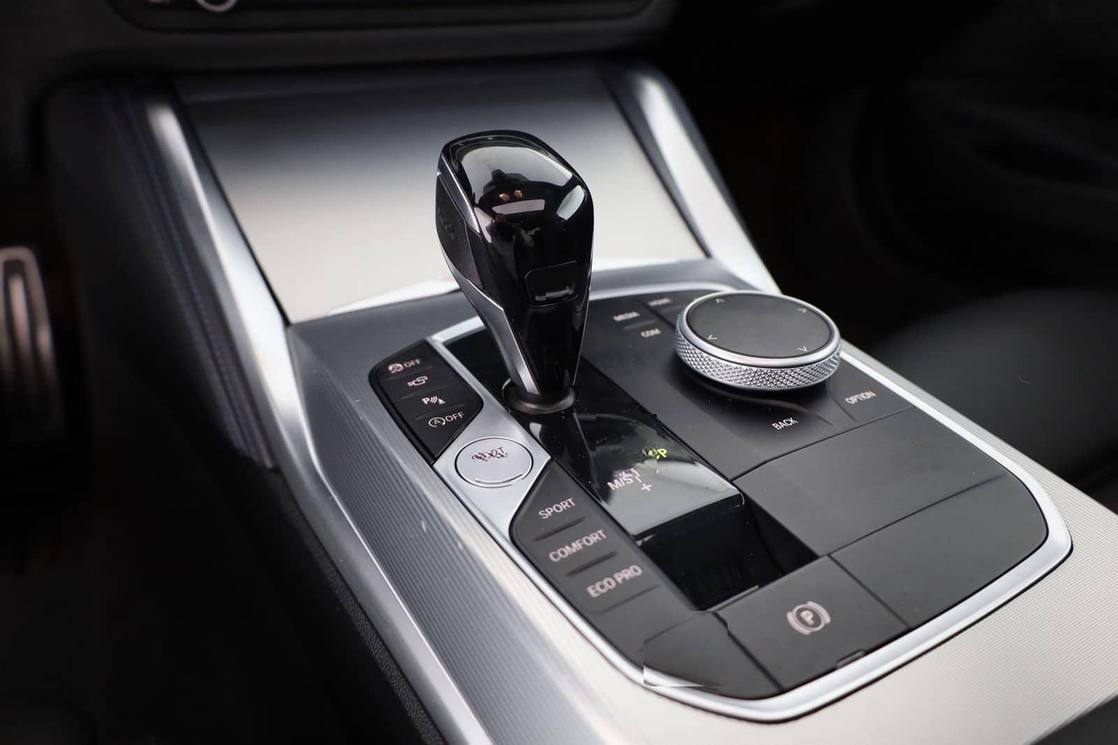 BMW 420i Coupe M-Sport Aut. LED Navi 360° Pano foto 15