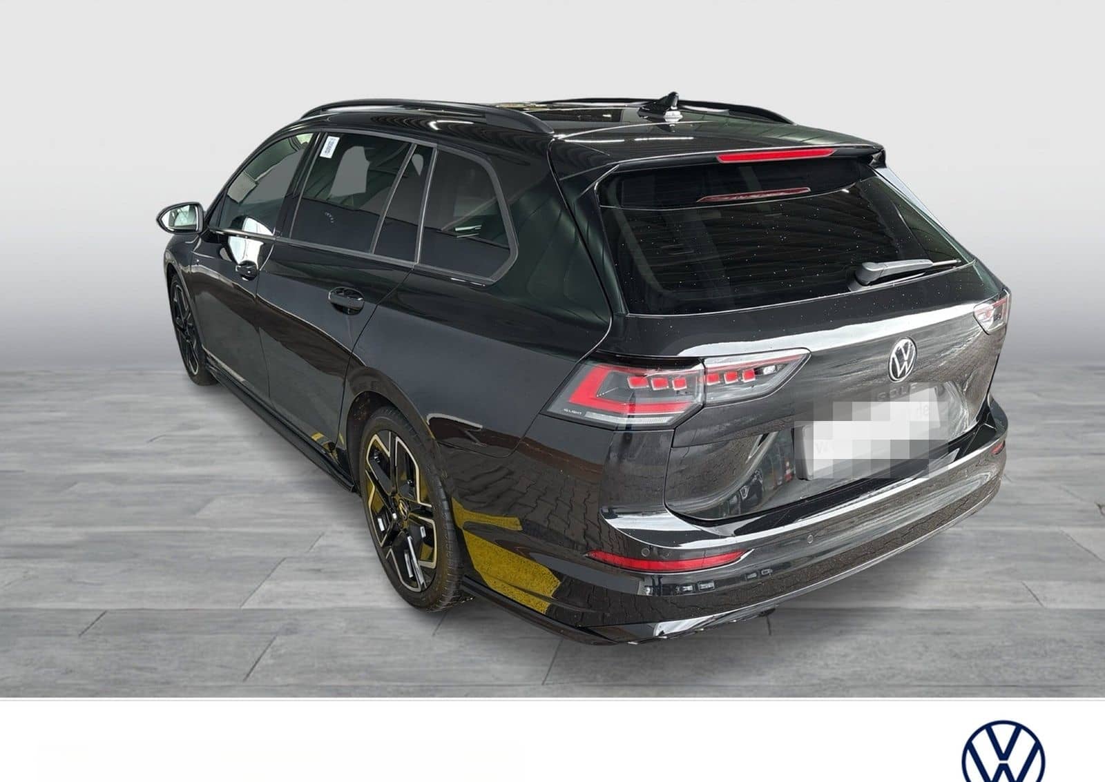 Volkswagen Golf Variant VIII 2.0 R-LINE BLACKSTYLE PANO CAM foto 2