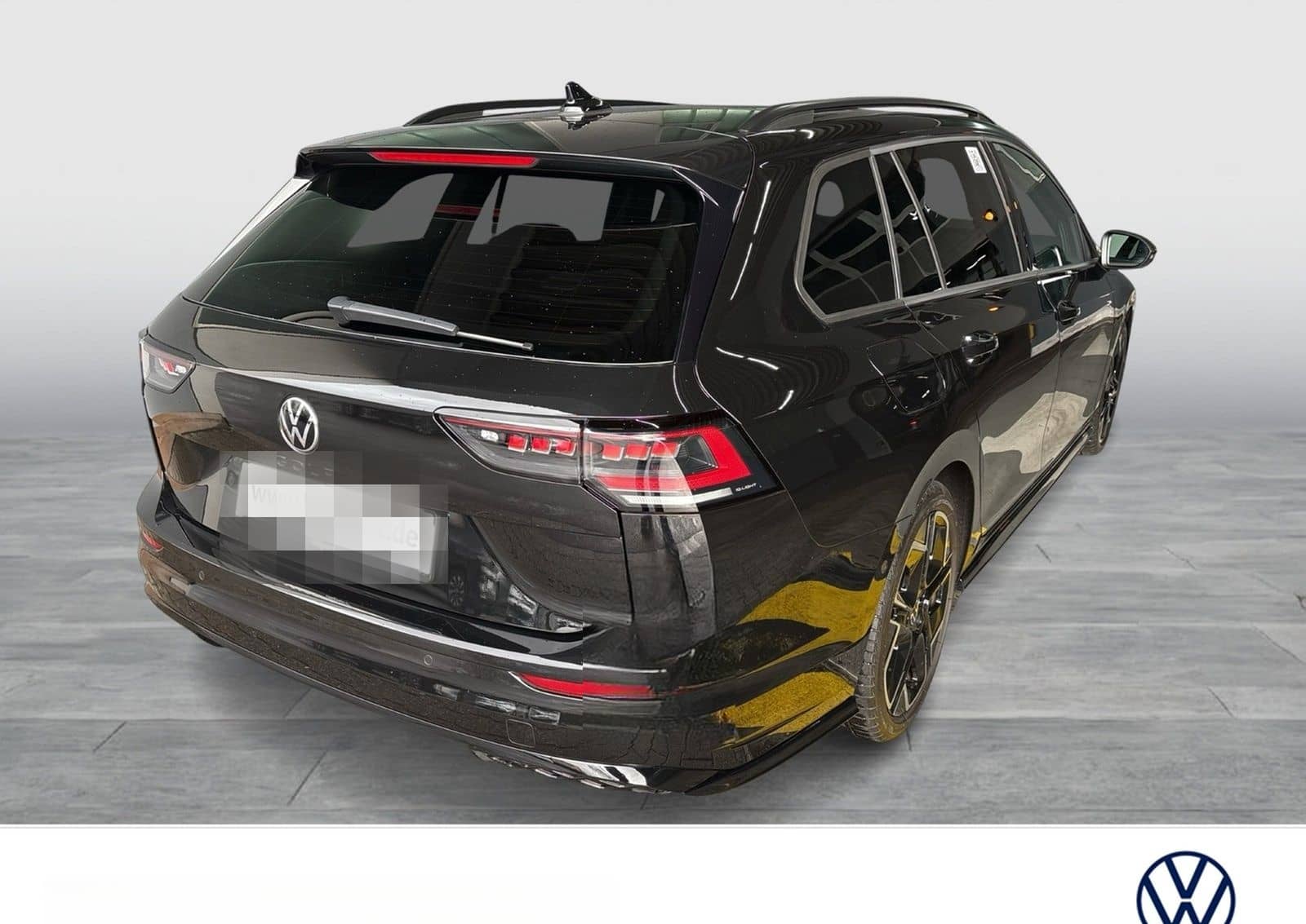 Volkswagen Golf Variant VIII 2.0 R-LINE BLACKSTYLE PANO CAM foto 3