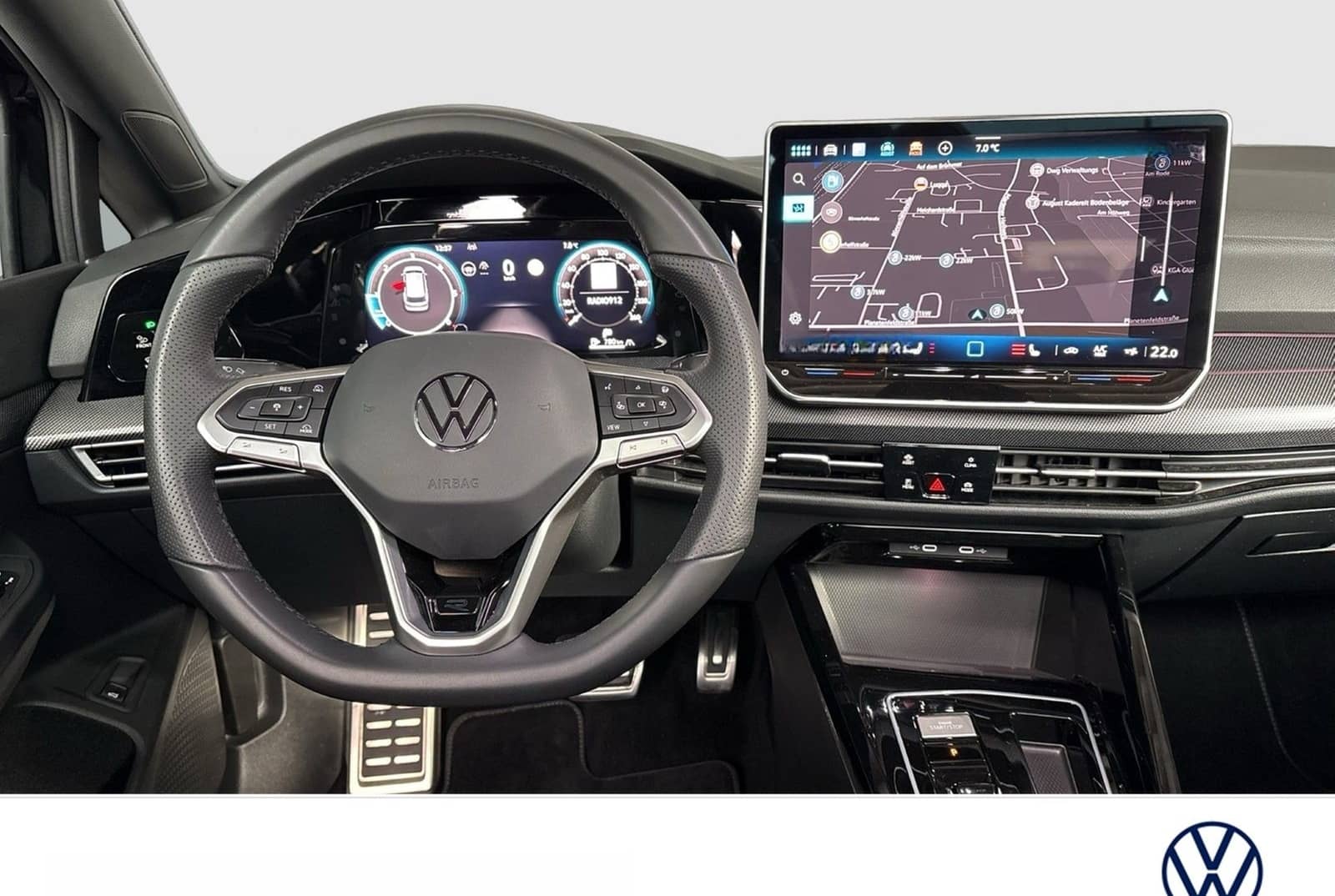 Volkswagen Golf Variant VIII 2.0 R-LINE BLACKSTYLE PANO CAM foto 6