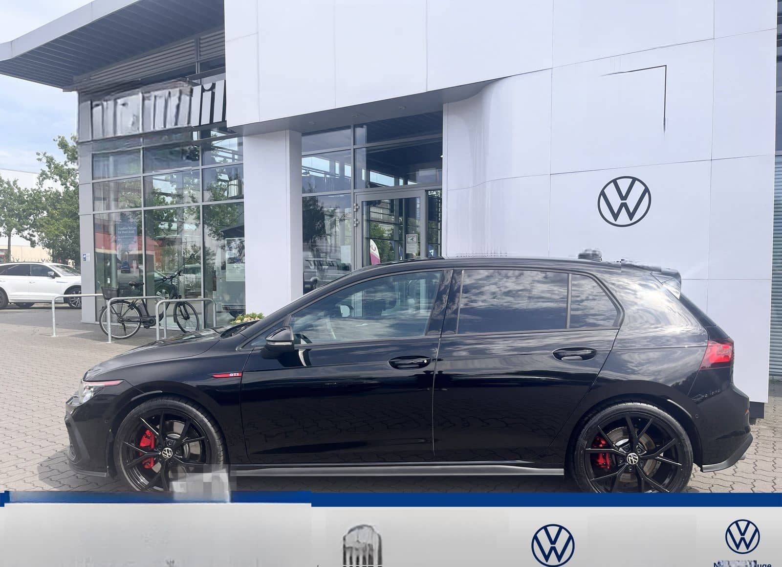 Volkswagen Golf VIII Lim. GTI 2.0 TSI foto 4