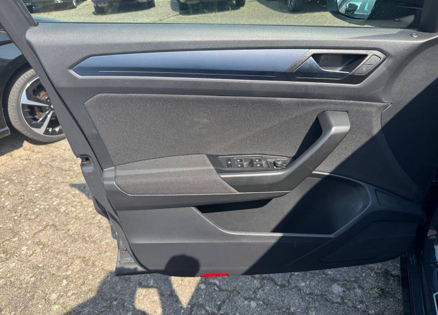 Volkswagen T-Roc United 1.5 TSI Navi Climatronic ACC Sitzhe foto 17