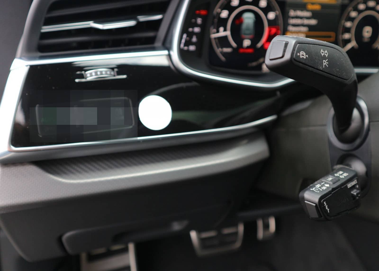 Audi RS Q8 quattro PANO+KERAMIK+AHK+HEADUP+ACC+MATRIX foto 11