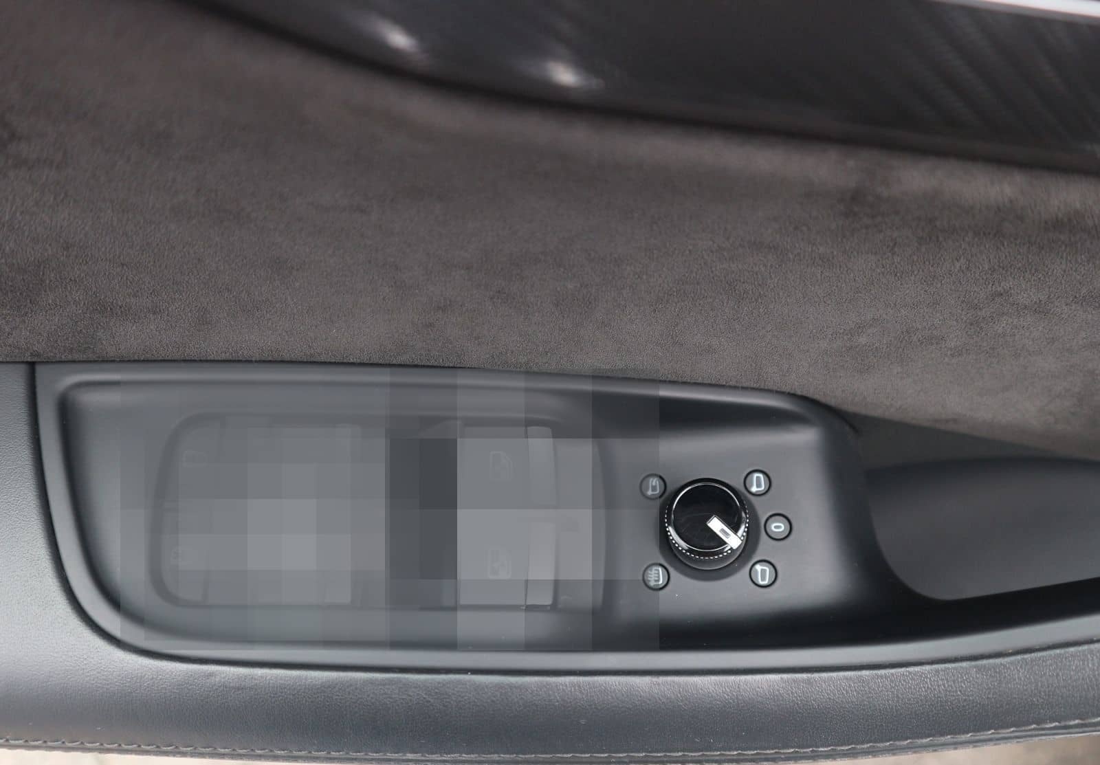 Audi RS Q8 quattro PANO+KERAMIK+AHK+HEADUP+ACC+MATRIX foto 10