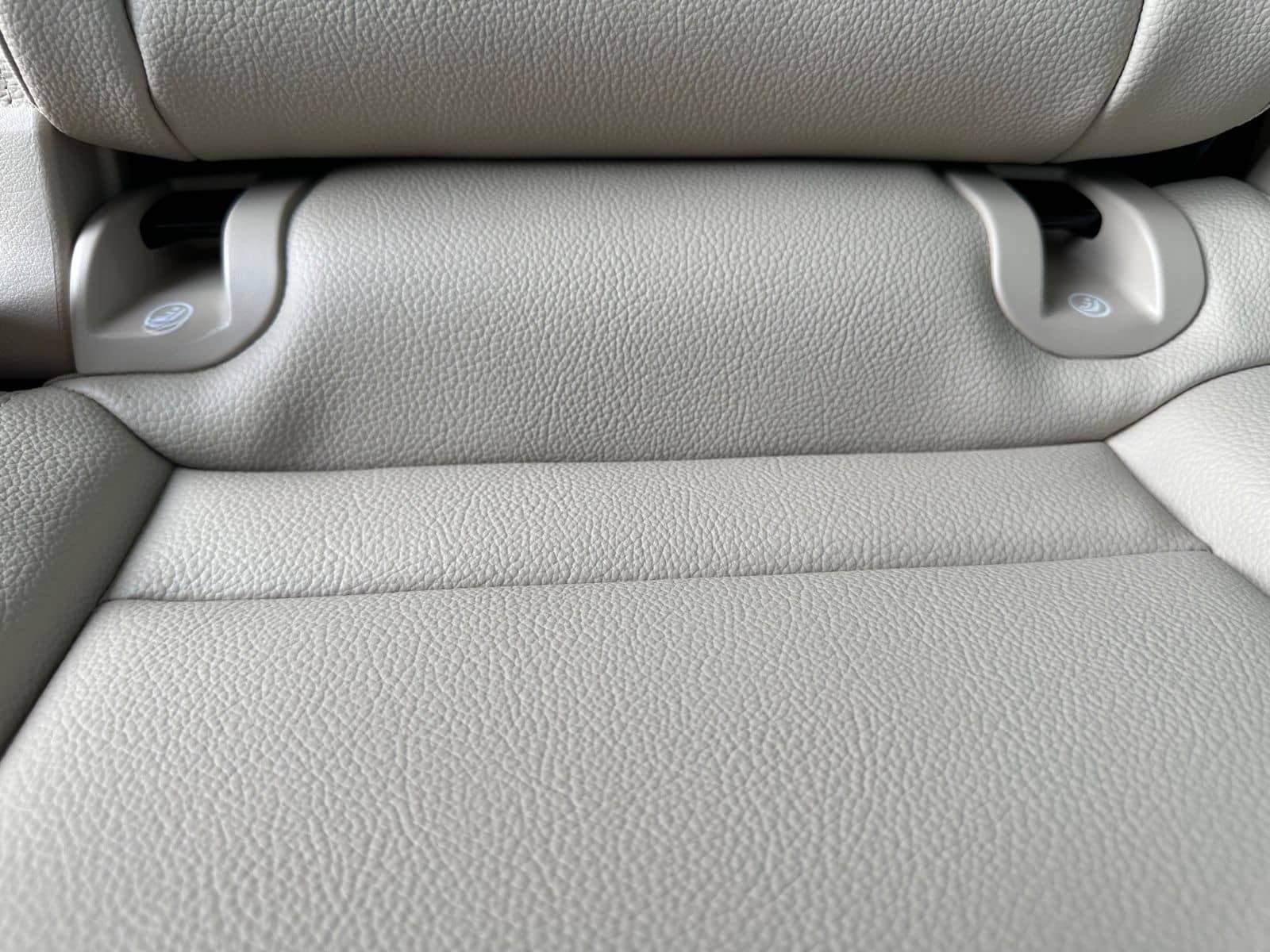 Mercedes-Benz V220 d LANG 4M 9G WEBASTO NAVI MBUX AHK 8-SITZER foto 17