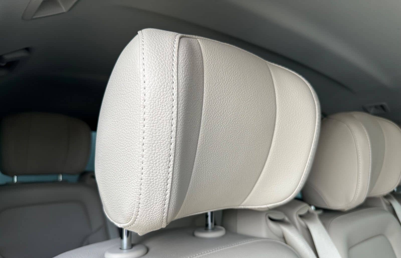 Mercedes-Benz V220 d LANG 4M 9G WEBASTO NAVI MBUX AHK 8-SITZER foto 18