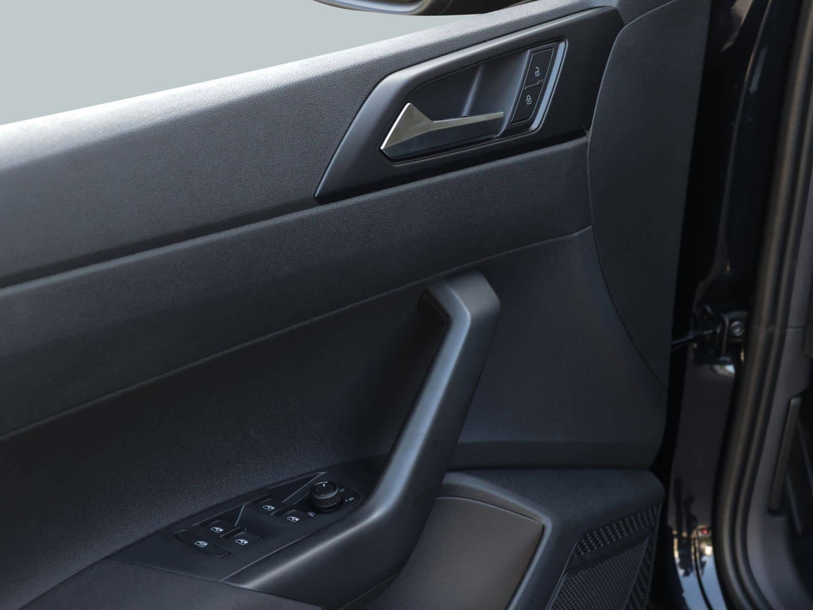 Volkswagen Taigo 1.0TSI 5-Gang +4SEASON+PDC+APP-CONNECT+ foto 10