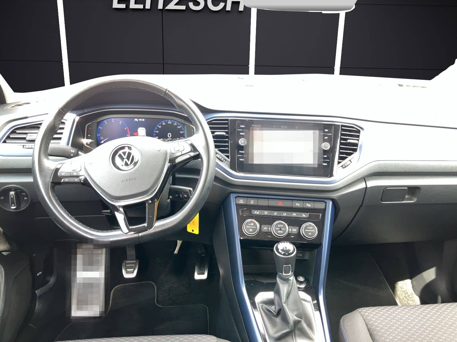 Volkswagen T-Roc TSI United LED Navi AID ACC Park-Assist SH foto 14