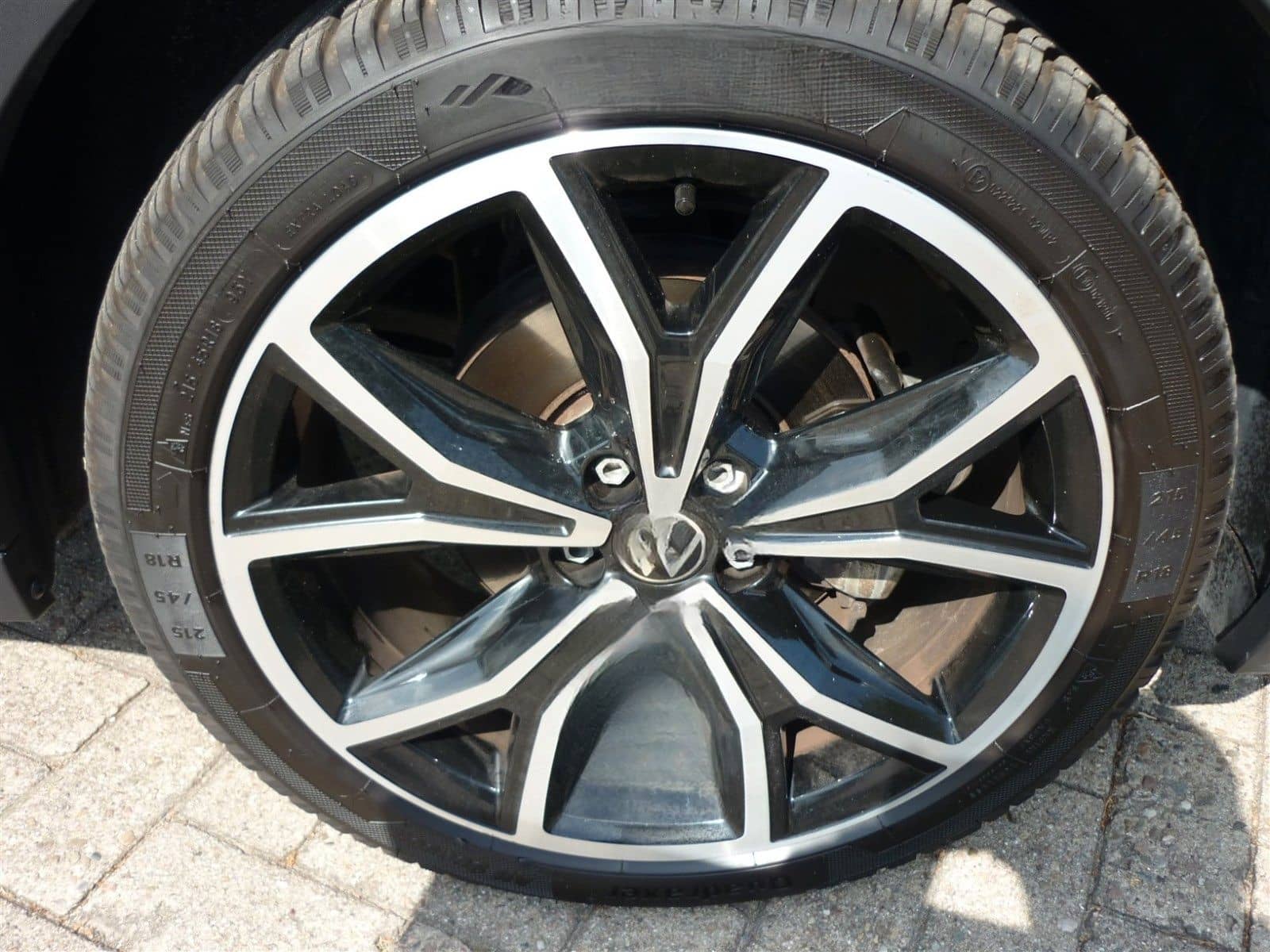 Volkswagen T-Cross Style 1,0 TSI DSG+AHK+Navi+Cam+ACC+Sitzh foto 6