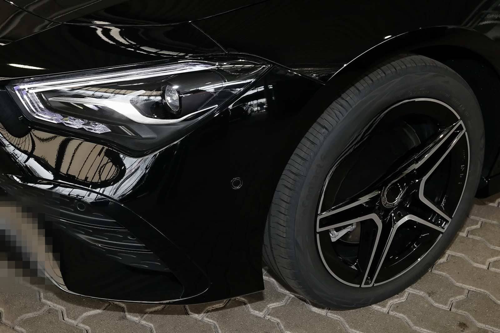 Mercedes-Benz CLA 200 Coupé AMG Distronic+360°+LED+Pano+Totwi foto 3