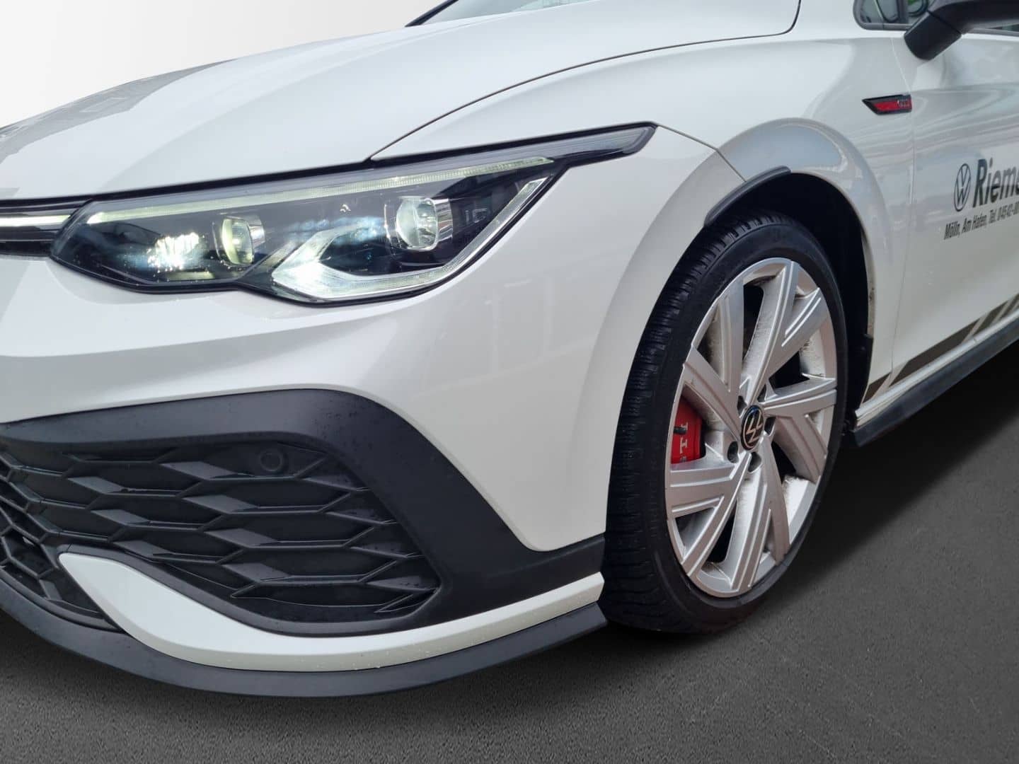 Volkswagen Golf GTI Clubsport DSG Black Style HUD CAM ACC foto 6