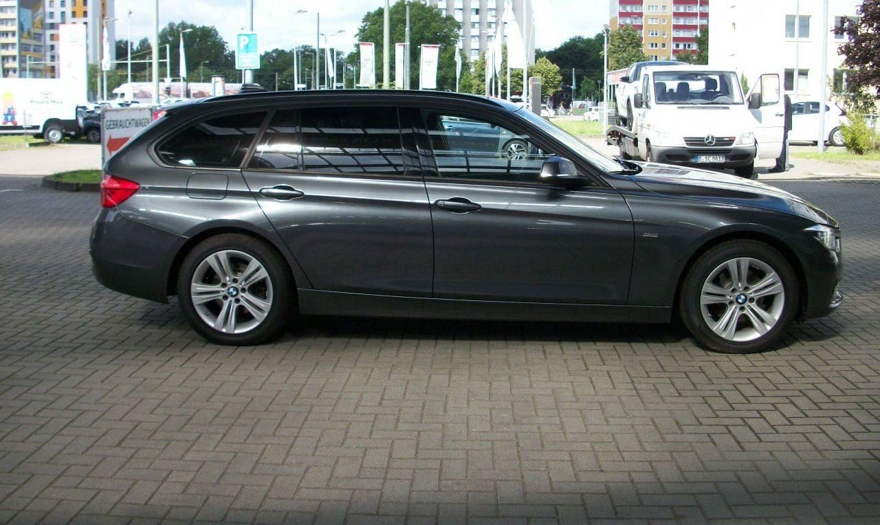 BMW Baureihe 3 Touring   320 d Sport Line foto 5
