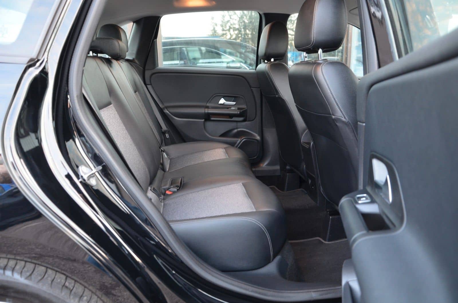 Mercedes-Benz B 200 4-MATIC Aut,Alu,Klima,Navi,PDC,Shz,Tel,AHK foto 16