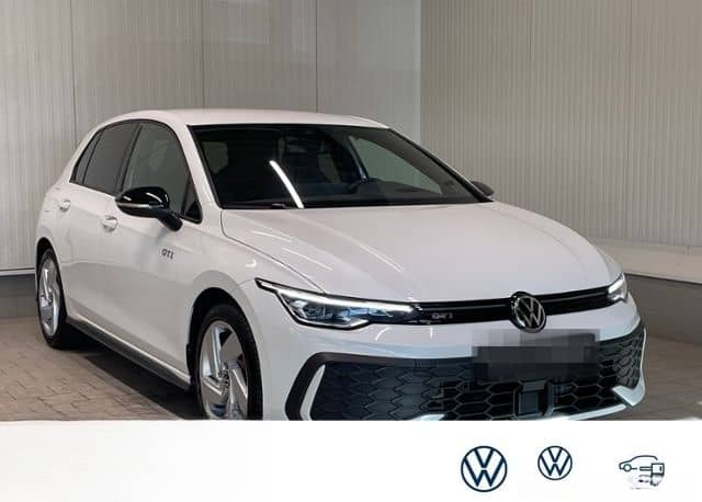 Volkswagen Golf VIII GTI 2.0 TSI DSG NAVI LED-PLUS SOUNDSYS foto 1