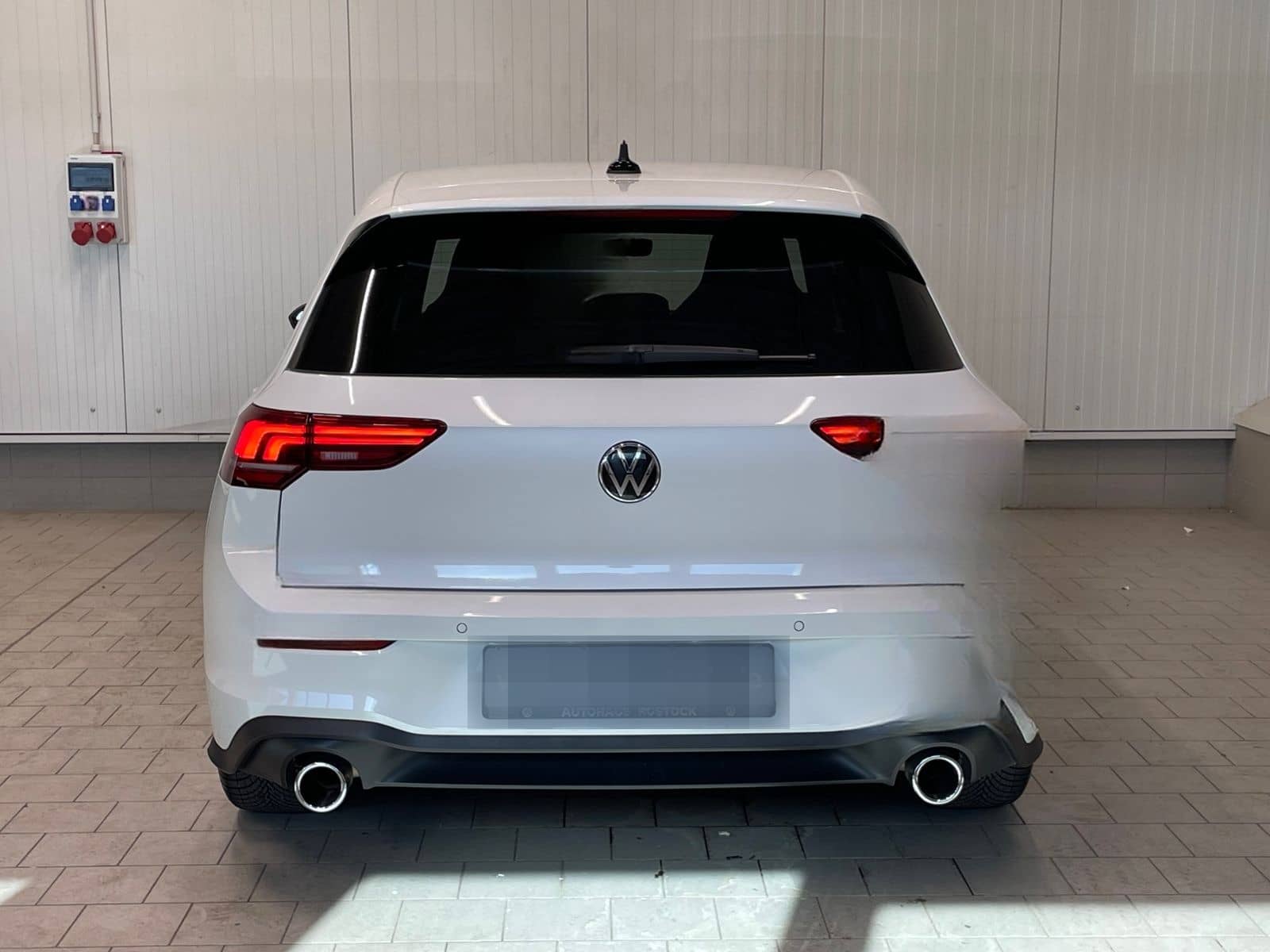 Volkswagen Golf VIII GTI 2.0 TSI DSG NAVI LED-PLUS SOUNDSYS foto 5