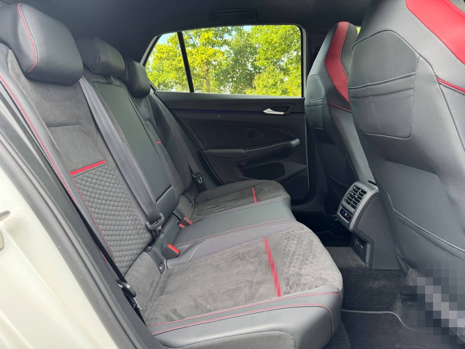 Volkswagen Golf GTI Clubsport °Pano°H&K°HUP°IQ°R-Kamera° foto 9