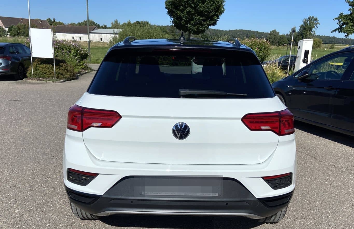 Volkswagen T-Roc 1.5 TSI BLACK-STYLE NAVI+PANORAMA+18"+SHZ+ foto 4