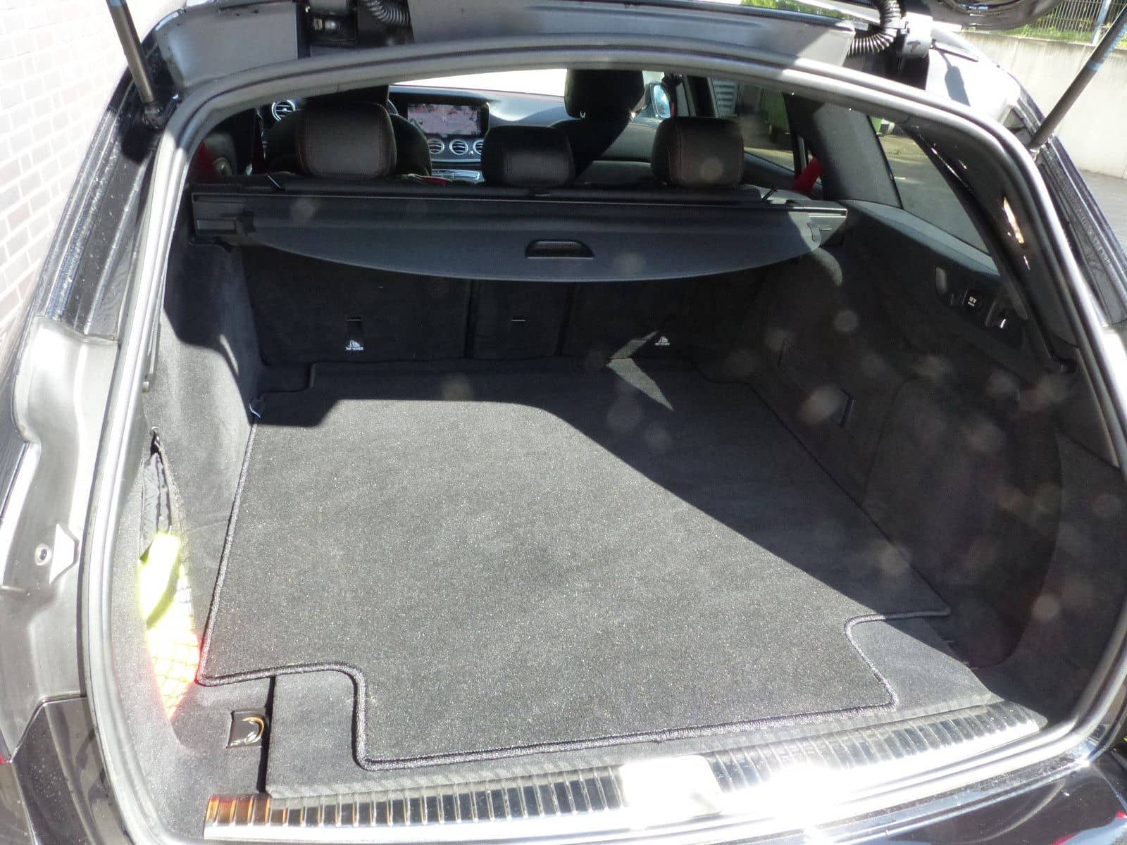 Mercedes-Benz E 43 T AMG 4Matic/LED/Leder/Kamera/Glasdach foto 12