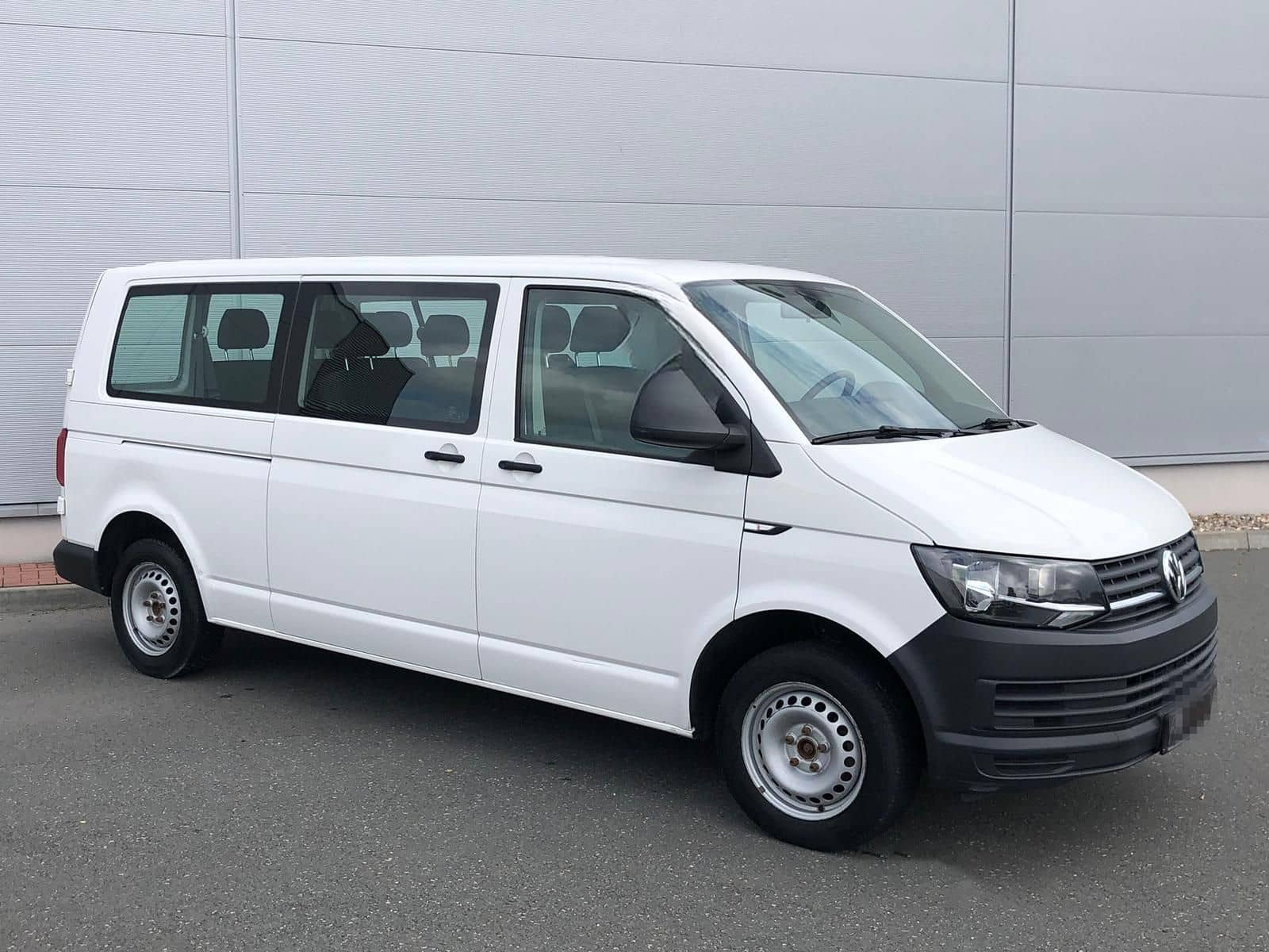 Volkswagen T6 Transporter 2.0 TDI Kombi lang 9-SITZE TEMP foto 2