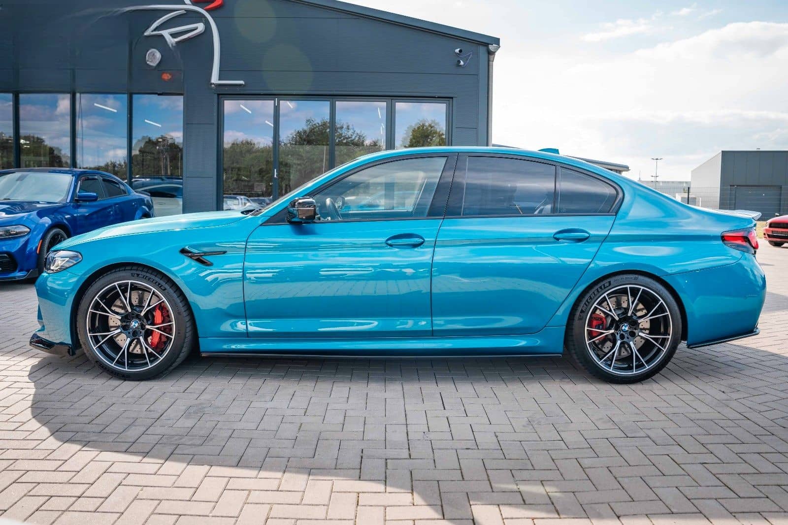 BMW M5 Competition xDrive A foto 11