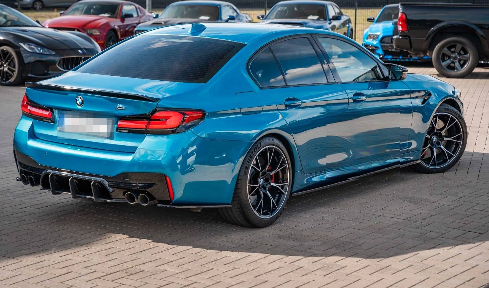 BMW M5 Competition xDrive A foto 13