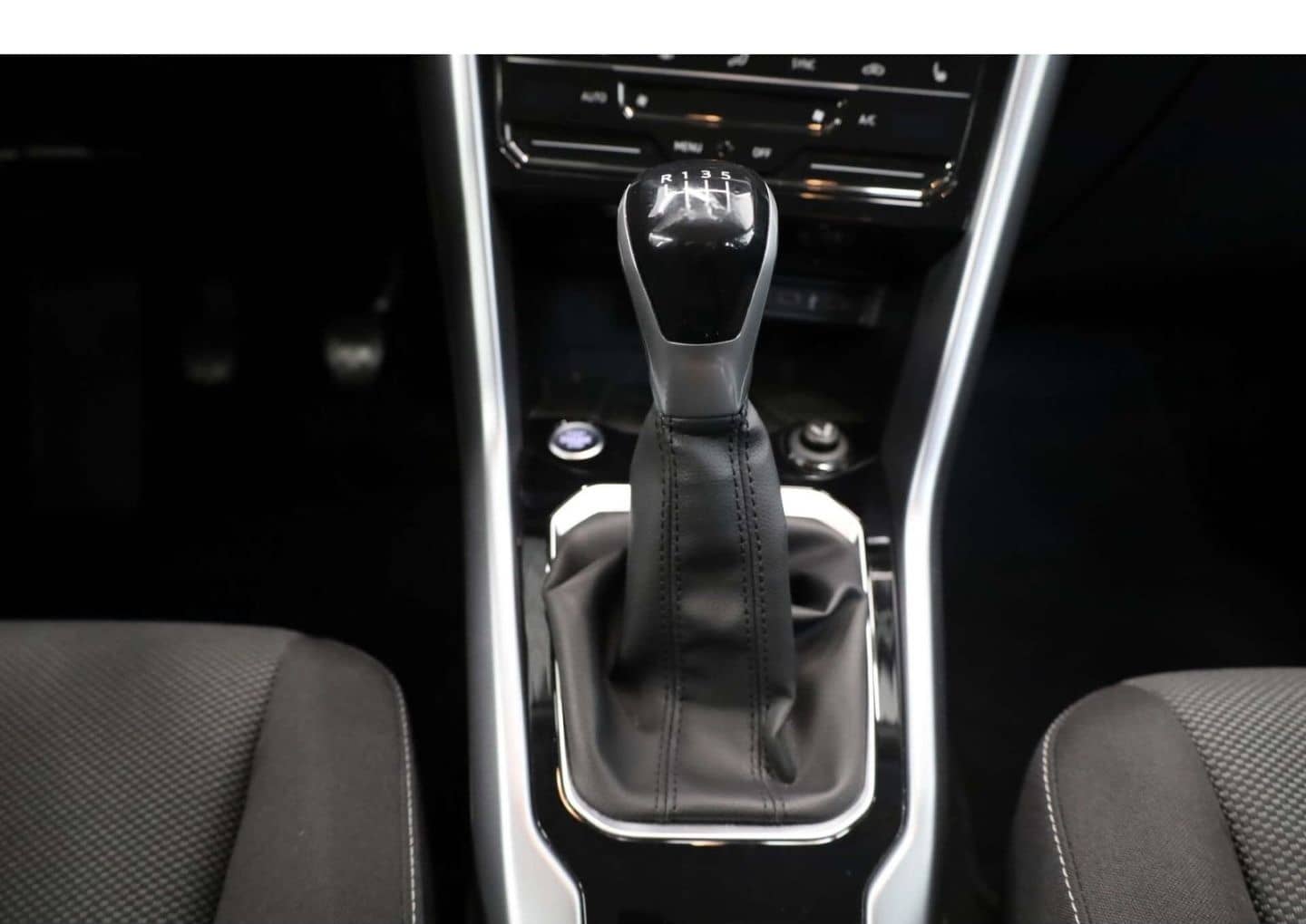 Volkswagen T-Roc 1.0 TSI Life 6-Gg. NAV/LED/RFK/ACC/Klima foto 13