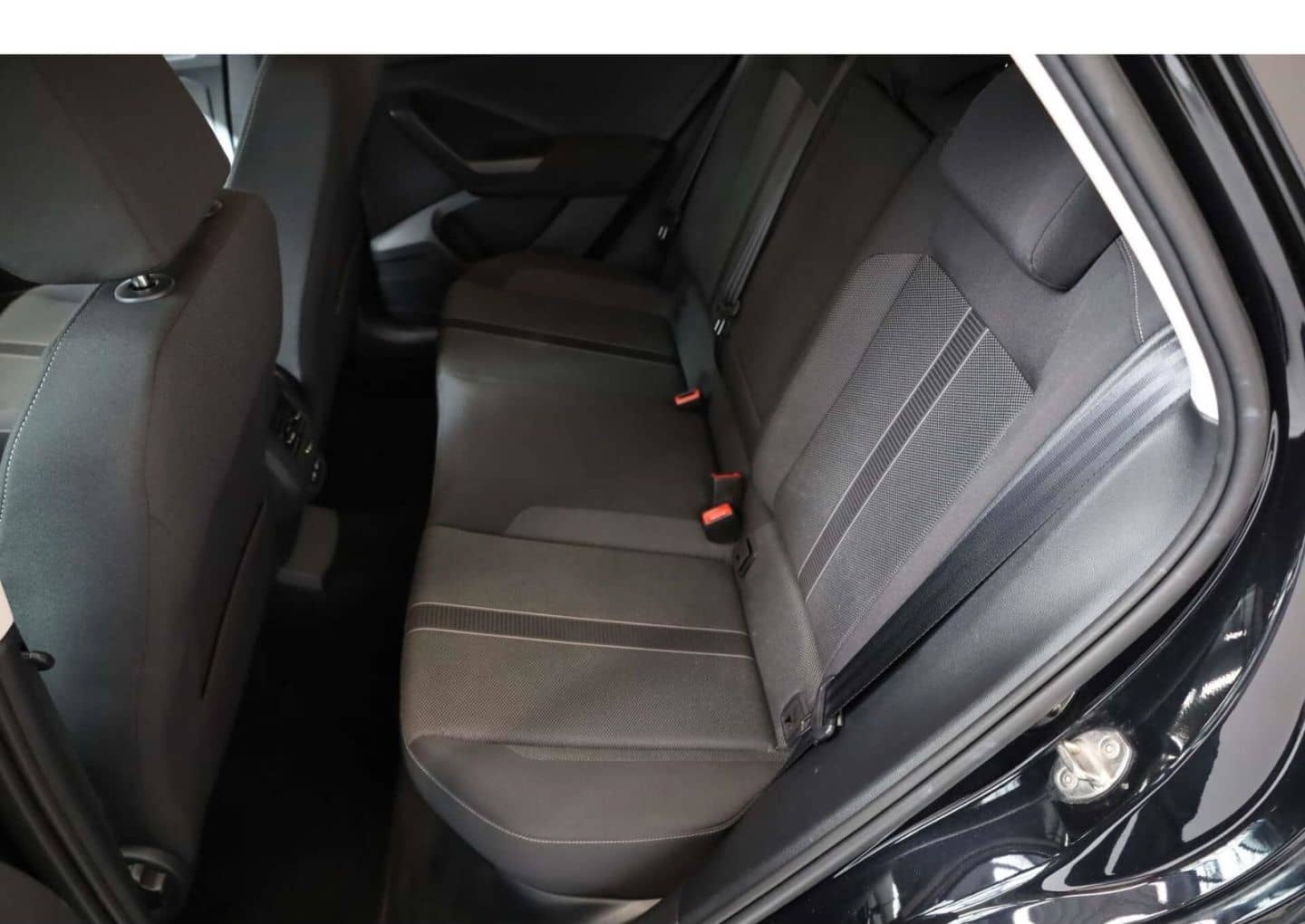 Volkswagen T-Roc 1.0 TSI Life 6-Gg. NAV/LED/RFK/ACC/Klima foto 15