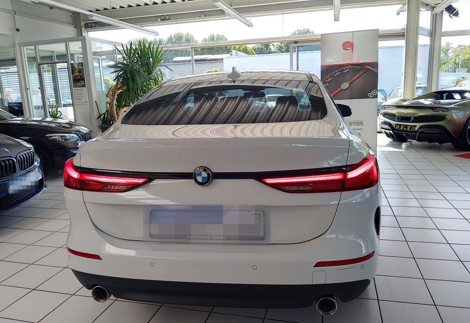 BMW 218d Gran Coupé Live Cockpit Professional Navi foto 11