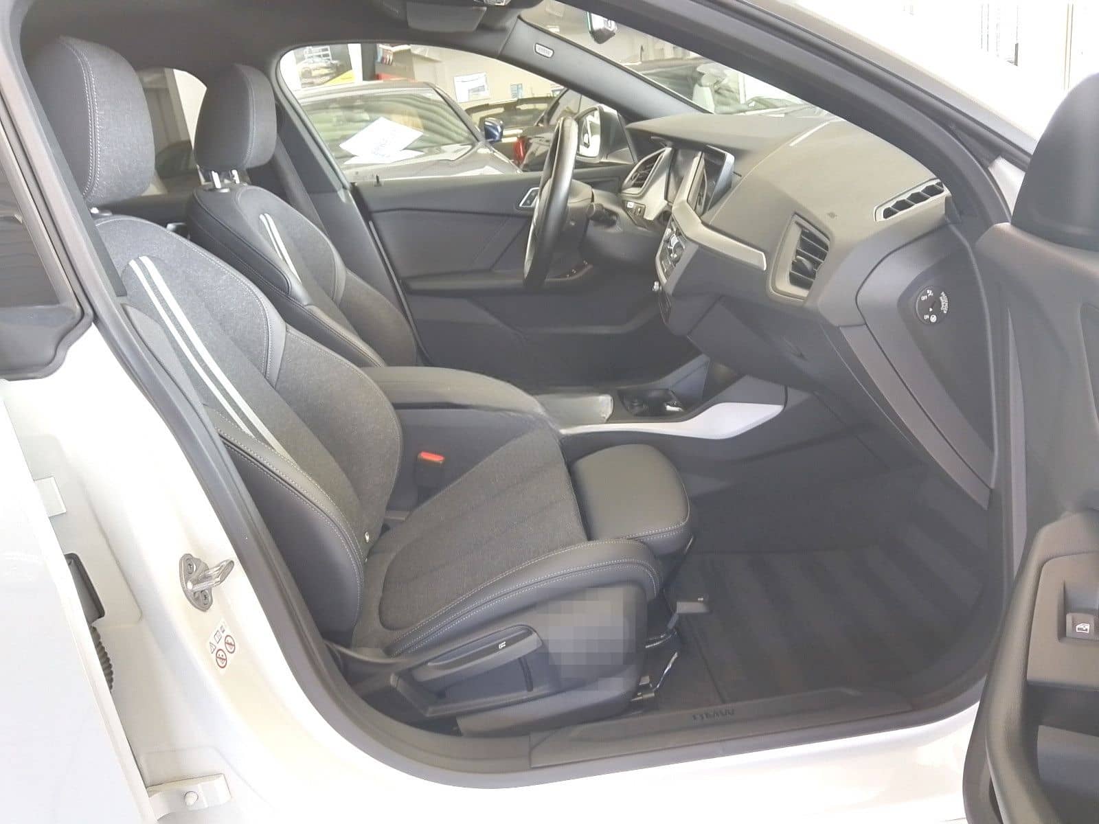 BMW 218d Gran Coupé Live Cockpit Professional Navi foto 6