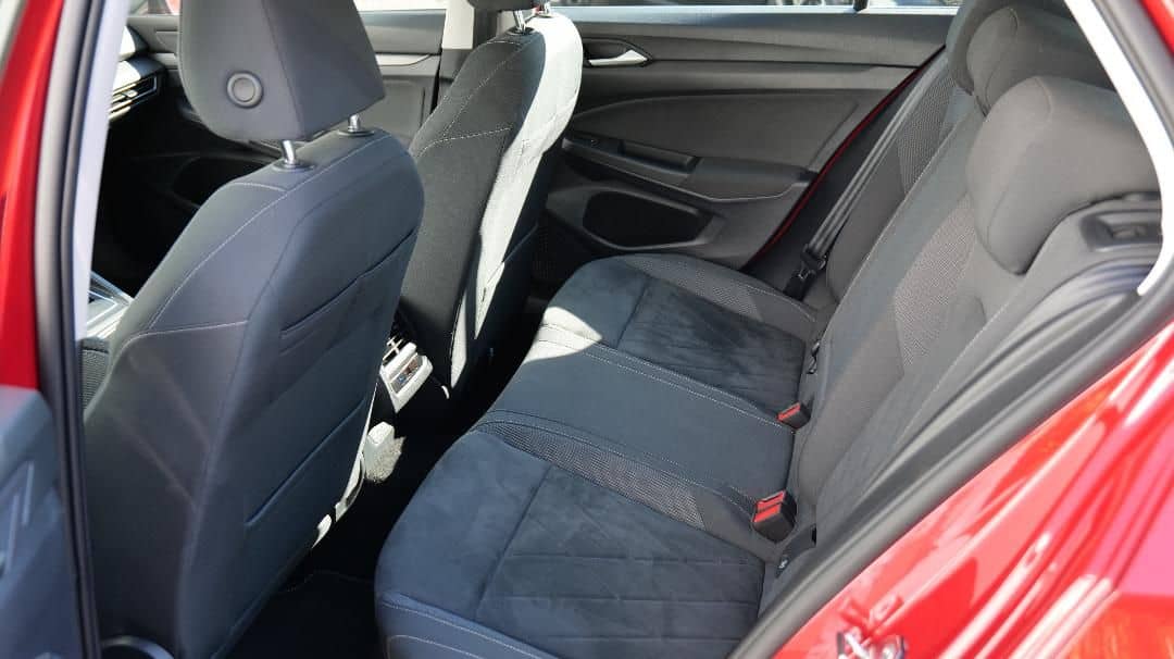 Volkswagen Golf VIII Style 1.5 eTSI 150PS DSG foto 16