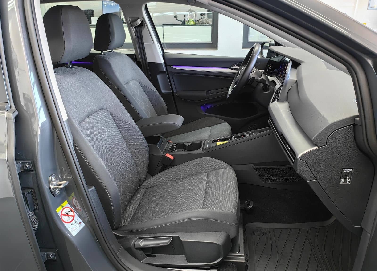 Volkswagen Golf 8 Life eTSI 1.0*ACC*AHK*NAV*Front+Rückf.Kam foto 17