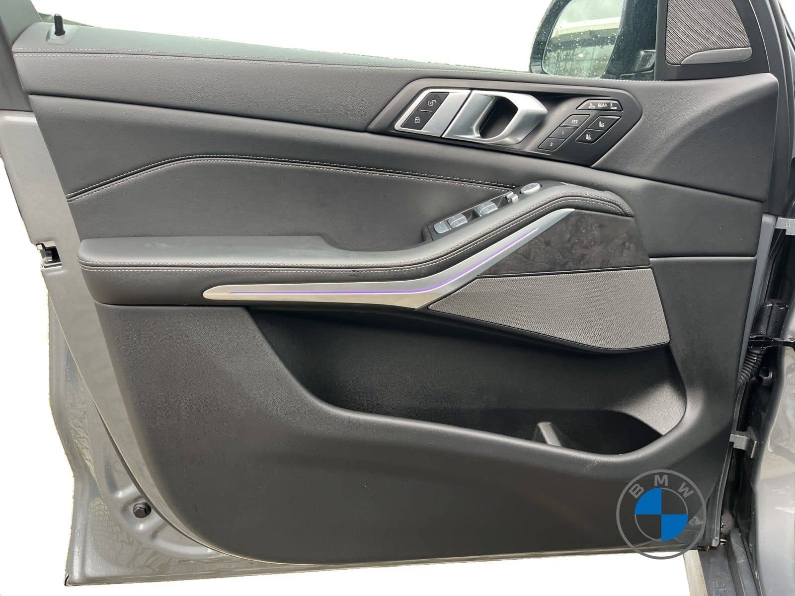 BMW X7 M60i xDrive M Sportpaket Pro Pano Sky Lounge  foto 9