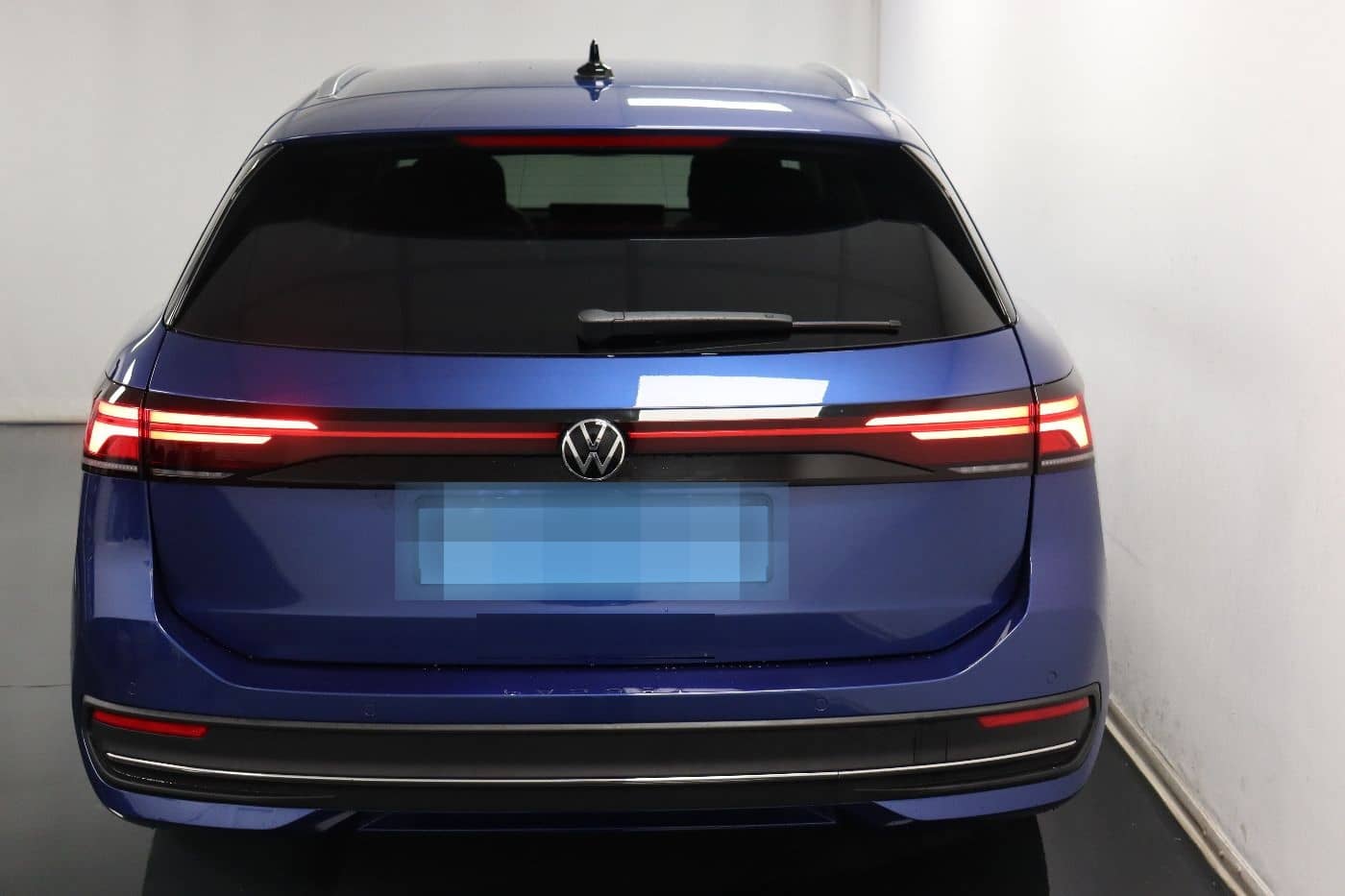 Volkswagen Passat Variant 2.0 TDI DSG Business CarPlay|HUD foto 5
