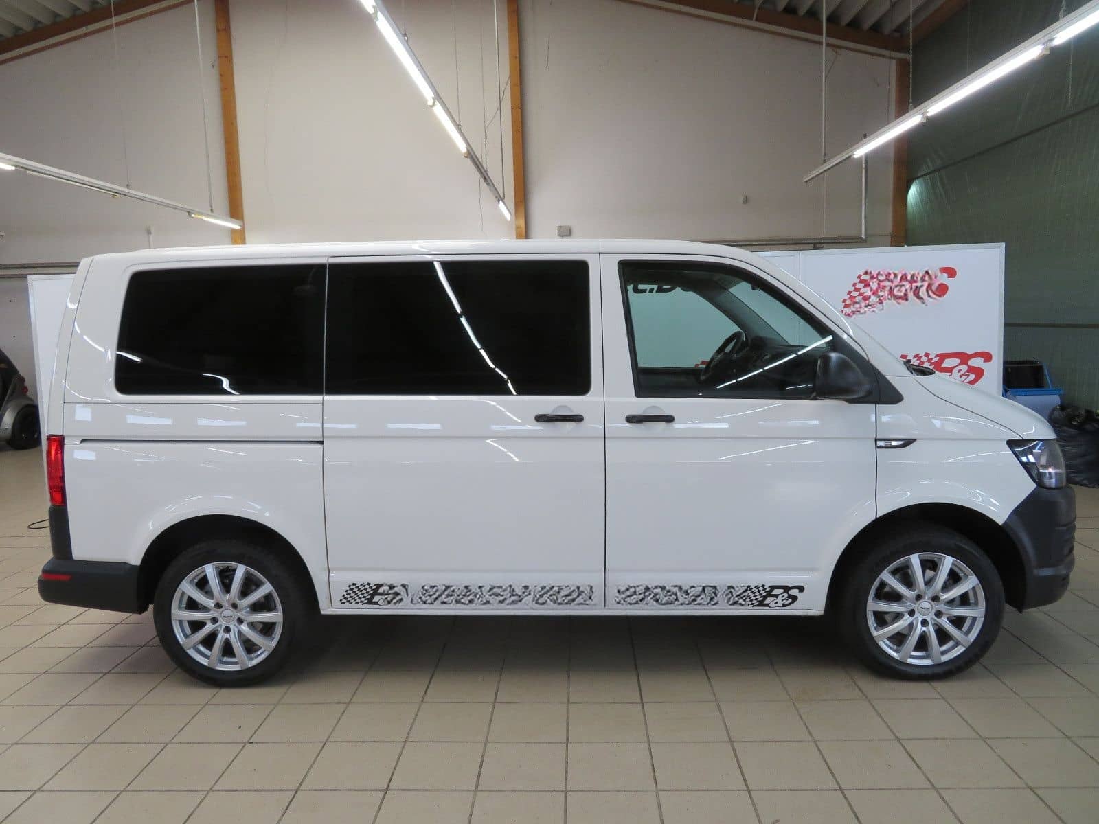 Volkswagen T6 Transporter Kombi KR *8-SITZER*KLIMA*AHK* foto 6