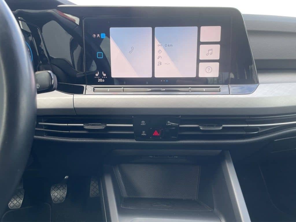 Volkswagen Golf VIII Variant 1.5 TSI Life LED*NAV*SHZ*PDC*V foto 14