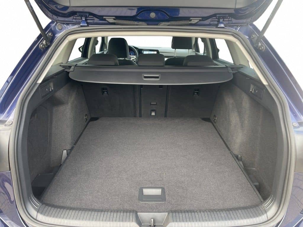 Volkswagen Golf VIII Variant 1.5 TSI Life LED*NAV*SHZ*PDC*V foto 9