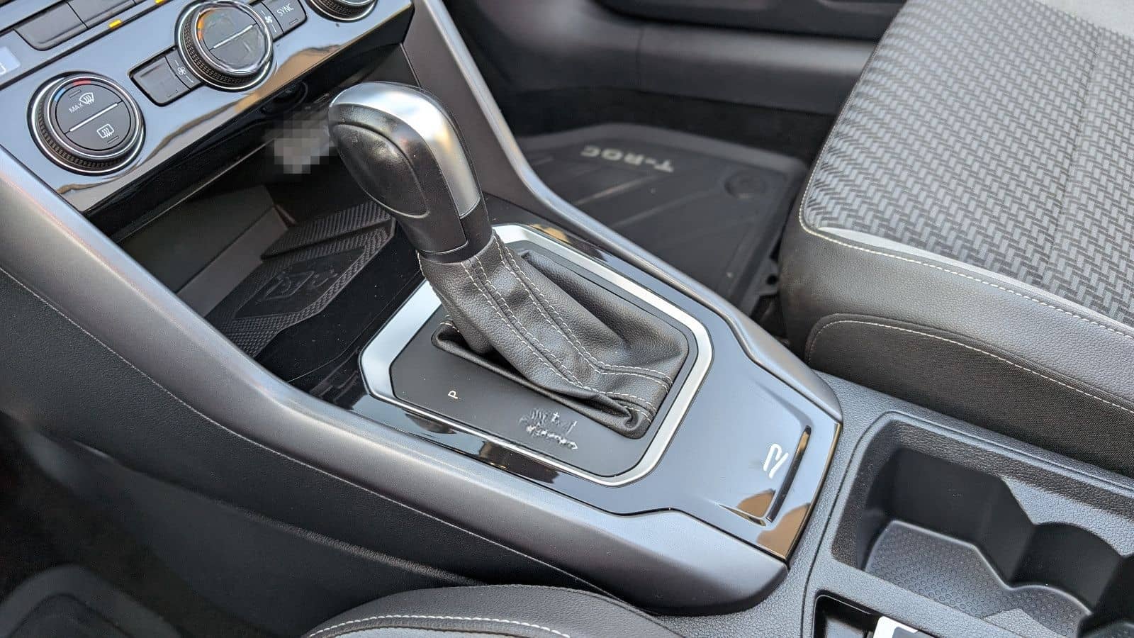 Volkswagen T-Roc Cabriolet R-Line 1.5 TSI 150 PS RFK + AHK foto 12