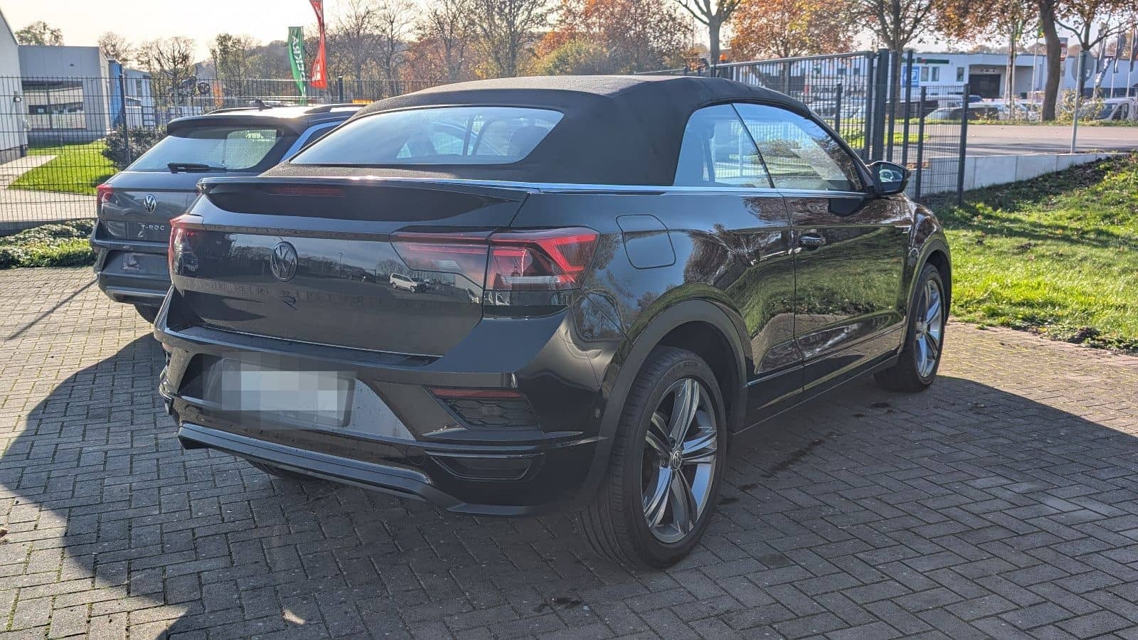 Volkswagen T-Roc Cabriolet R-Line 1.5 TSI 150 PS RFK + AHK foto 4